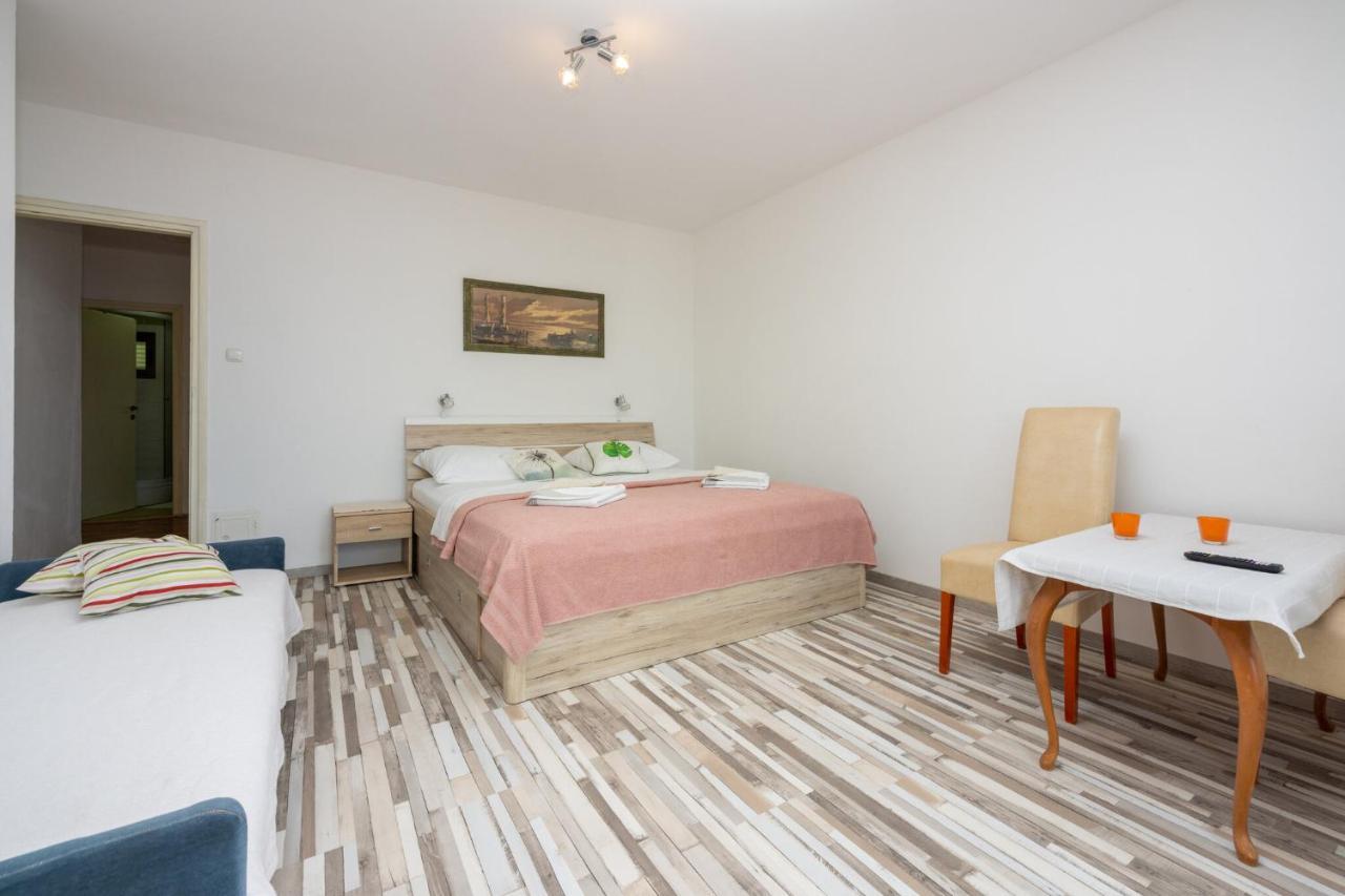 Ferienwohnung Pavica Dramalj Exterior foto